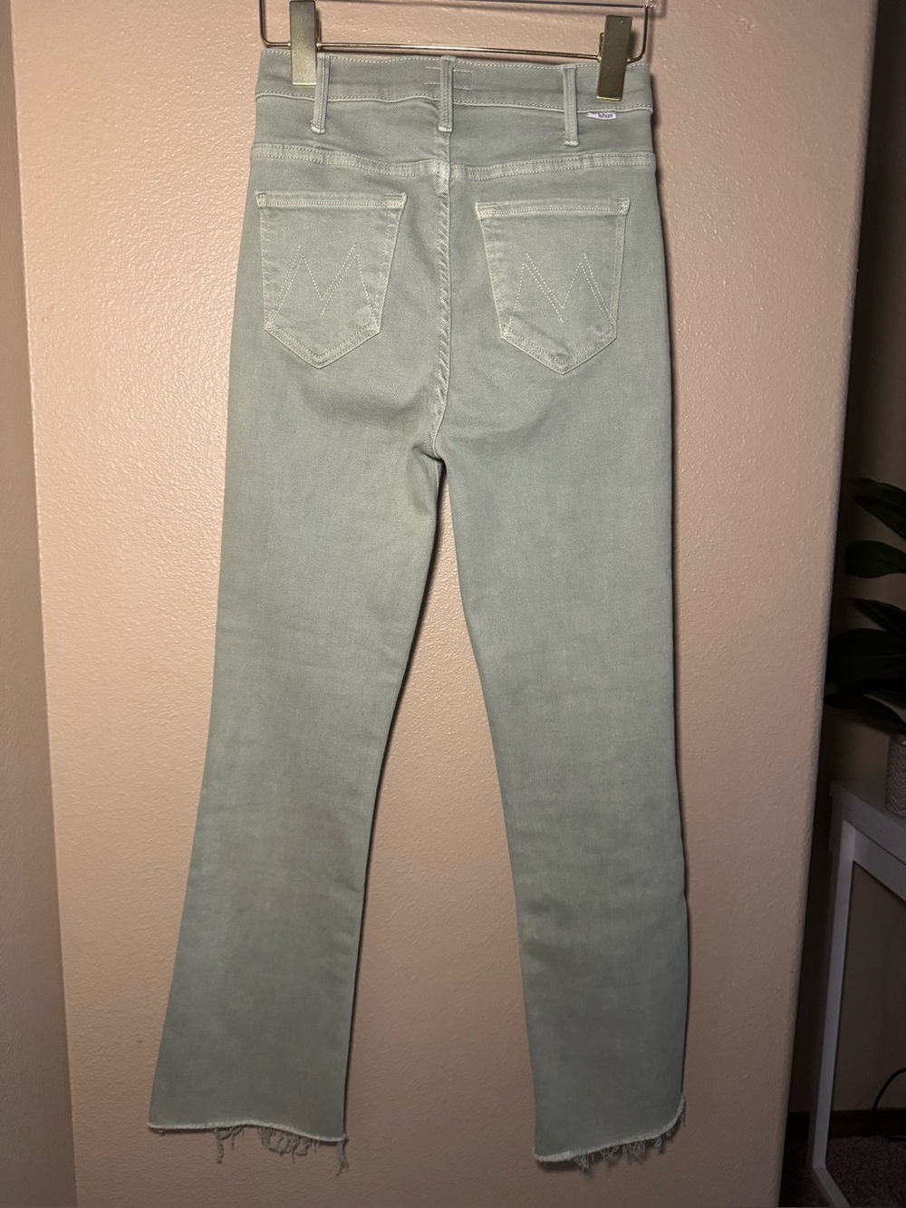 Mother Denim The Hustler Ankle Fray Jean in Iceberg Green Women’s size 25 - Picture 6 of 16